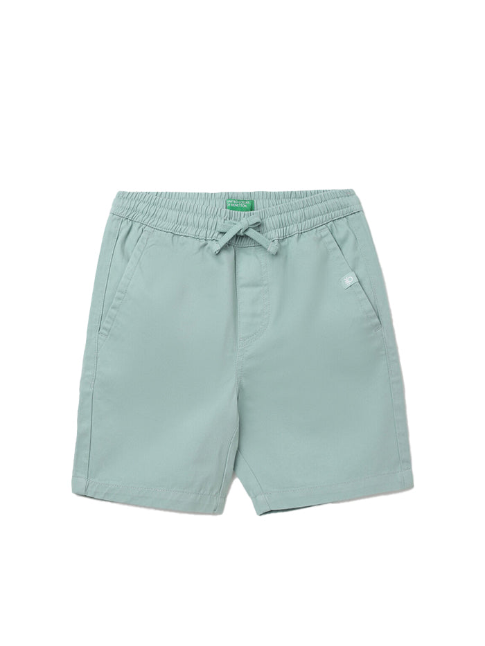 BOY'S SOLID REGULAR FIT SHORTS WITH DRAWSTRING CLOSURE