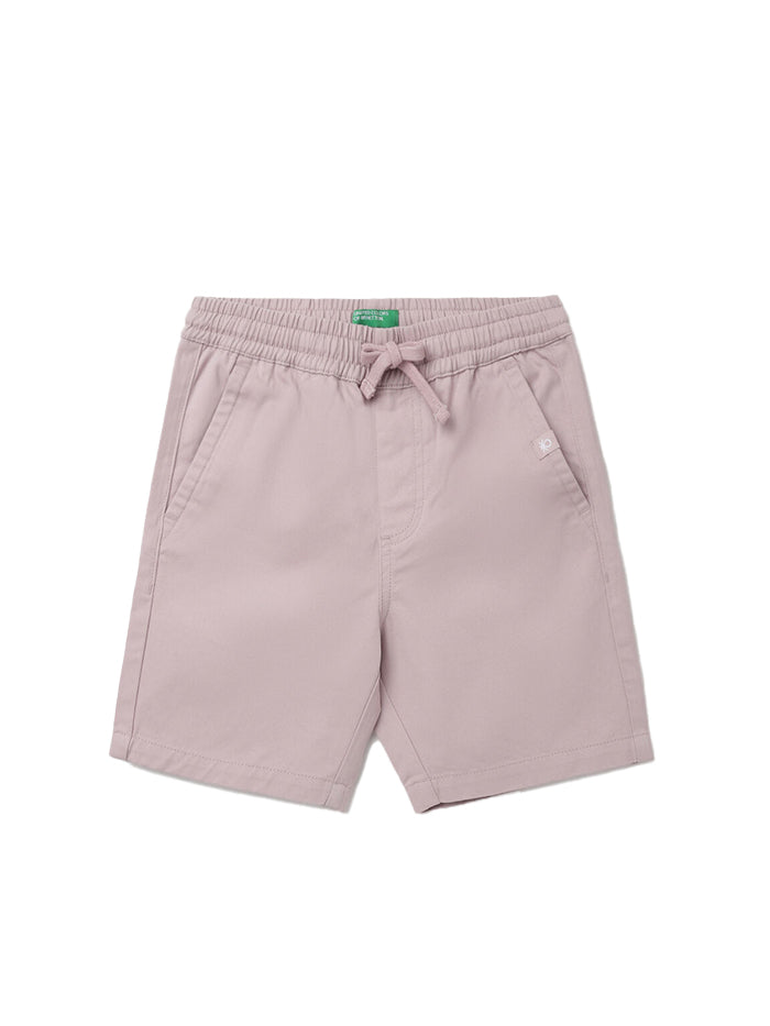BOY'S SOLID REGULAR FIT SHORTS WITH DRAWSTRING CLOSURE