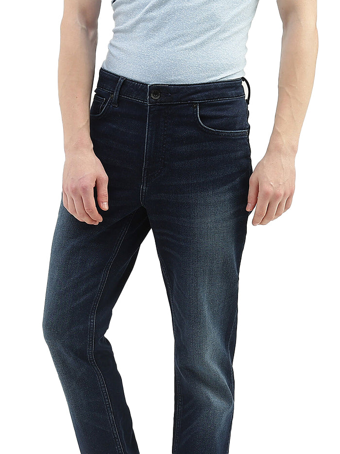 MEN SOLID SLIM STRAIGHT JEANS