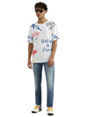 MEN&#39;S BOXY ROUND NECK TYPOGRAPHY T-SHIRT