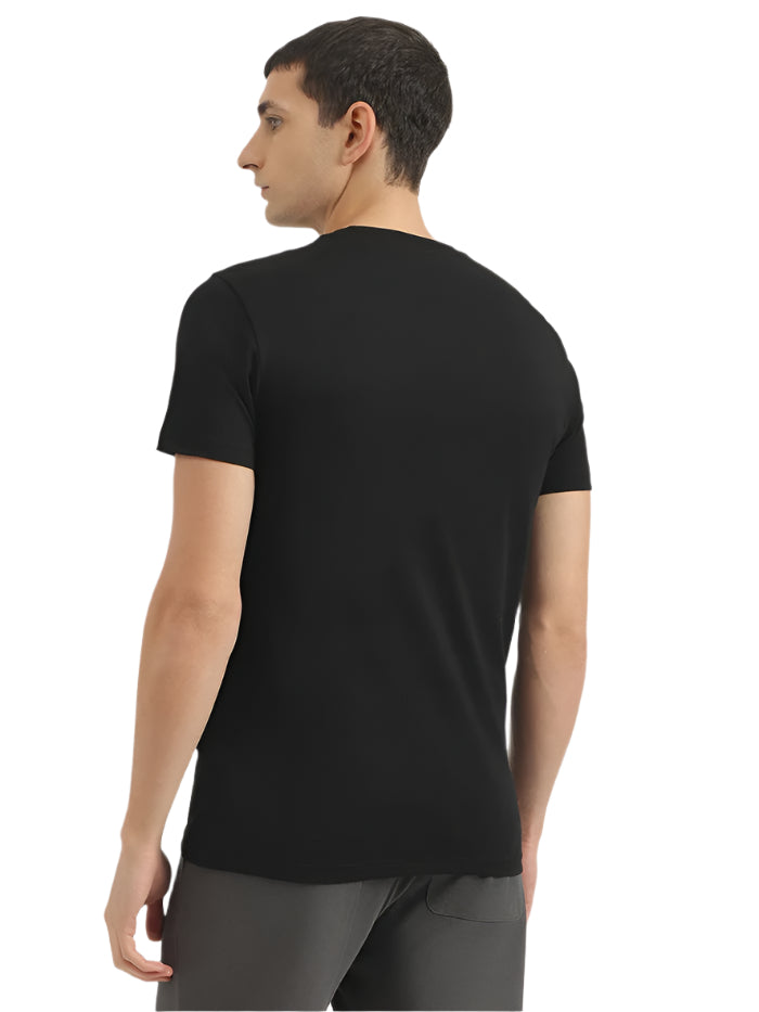 MEN'S REGULAR FIT ROUND NECK STRIPED T-SHIRT
