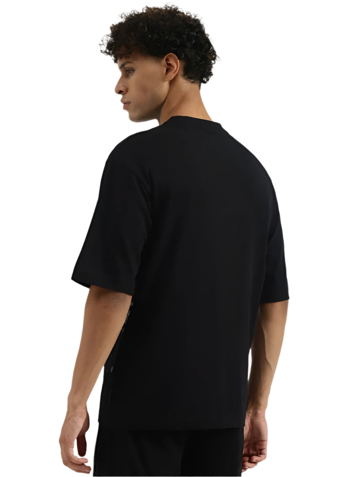 MEN'S OVERSIZED ROUND NECK TYPOGRAPHY T-SHIRT