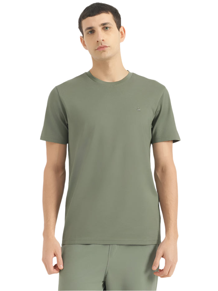 MEN'S RELAXED FIT ROUND NECK SOLID T-SHIRT