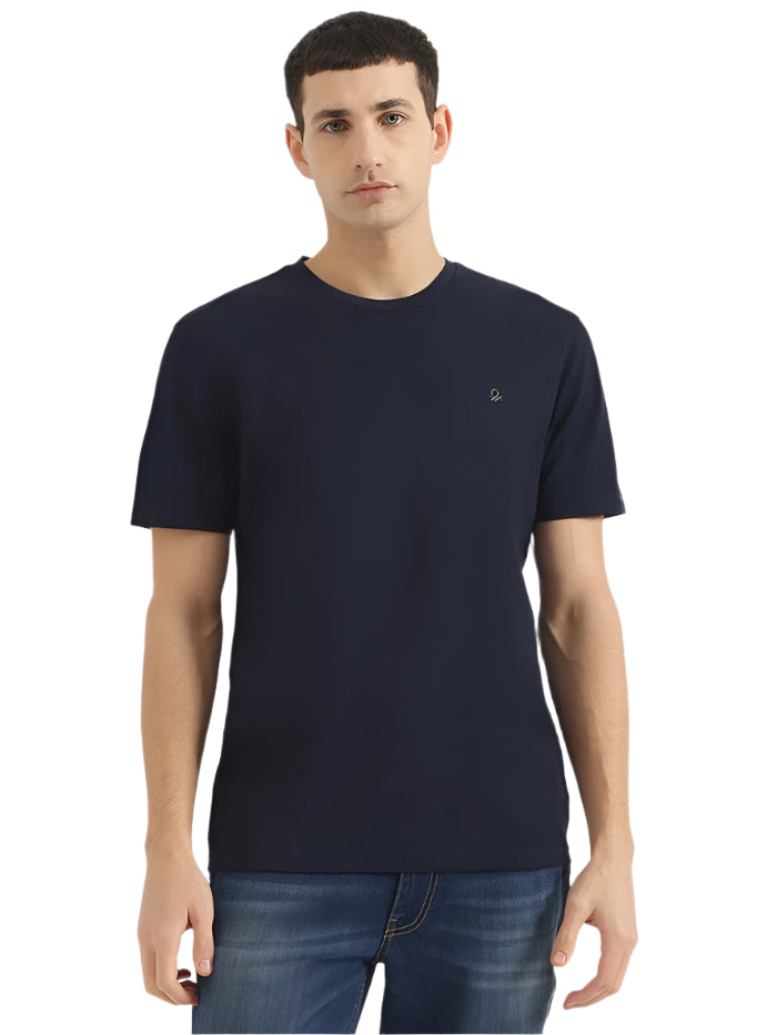 MEN'S RELAXED FIT ROUND NECK SOLID T-SHIRT