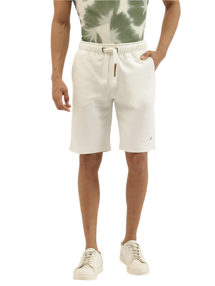 MEN'S SOLID REGULAR FIT REGULAR SHORTS
