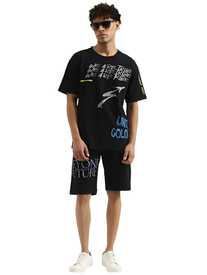 MEN&#39;S TYPOGRAPHY REGULAR SHORTS