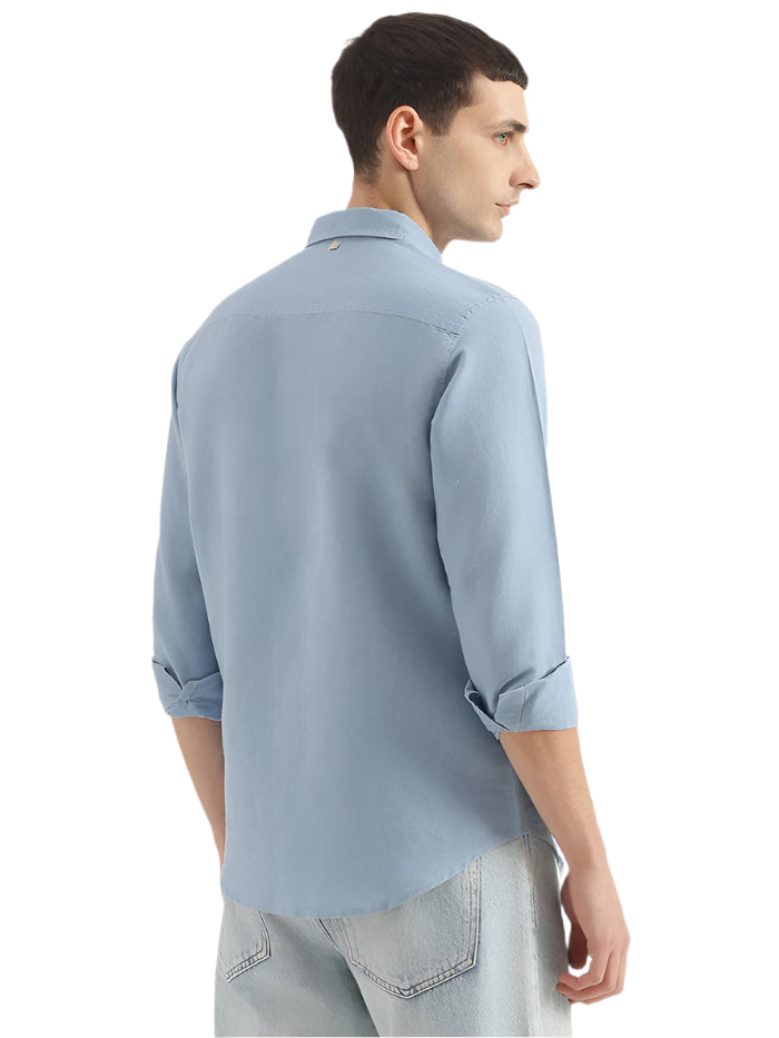 MEN'S REGULAR FIT SPREAD COLLAR SOLID SHIRT