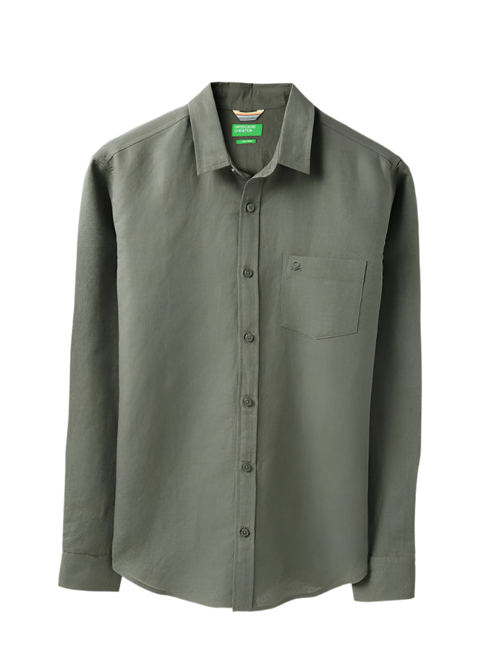 MEN&#39;S REGULAR FIT SPREAD COLLAR SOLID SHIRT