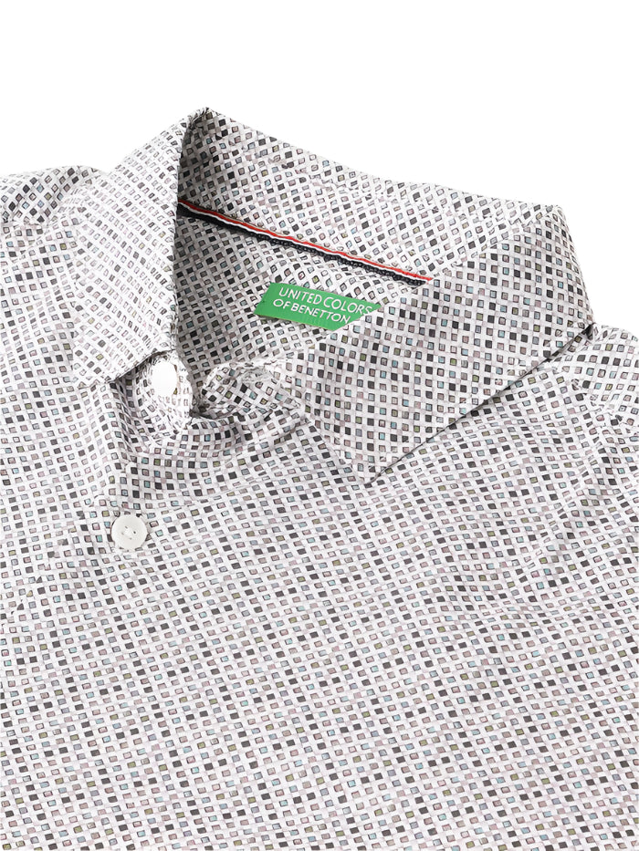 MEN&#39;S REGULAR SEMI-CUTAWAY GEOMETRIC PRINT SHIRT