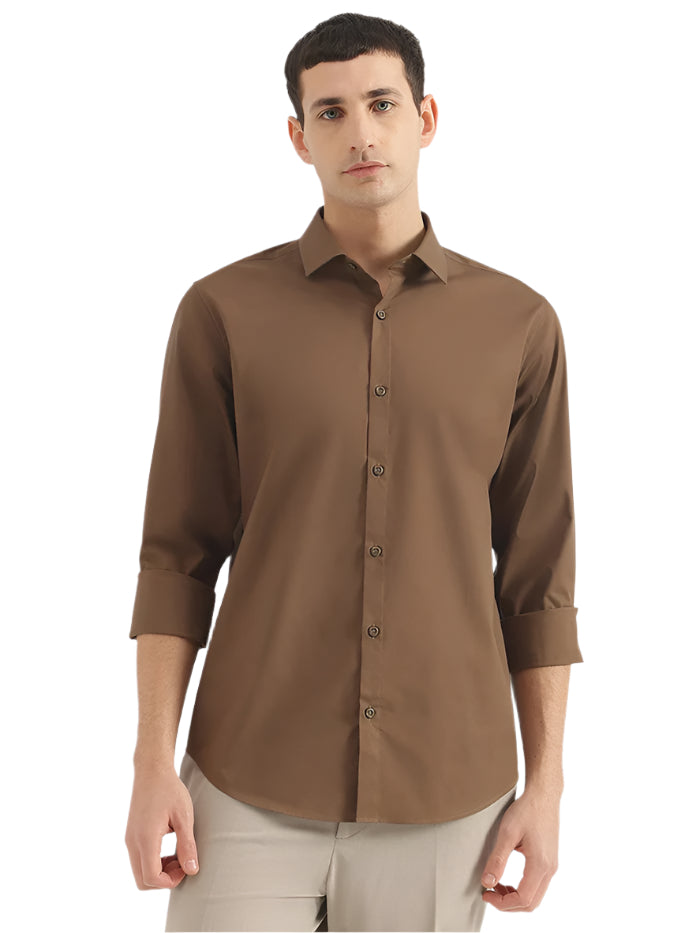 MEN'S SLIM FIT SPREAD COLLAR SOLID SHIRT