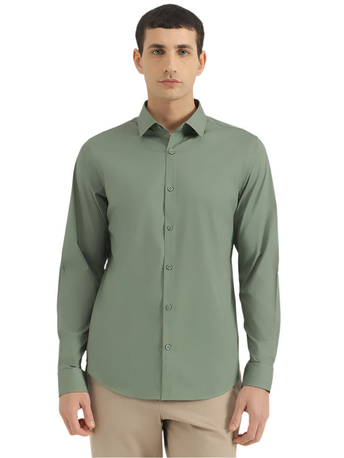 MEN'S SLIM FIT SPREAD COLLAR SOLID SHIRT