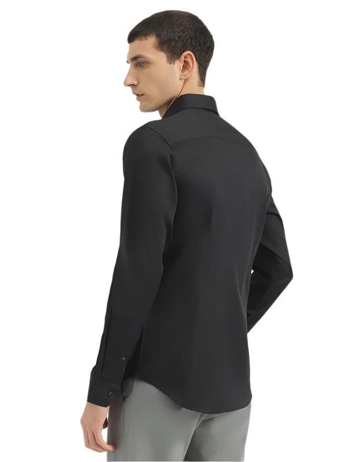 MEN'S SLIM FIT CUT AWAY COLLAR SOLID SHIRT