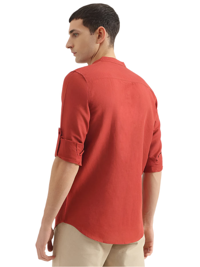 MEN'S REGULAR FIT MANDARIN COLLAR SOLID SHIRT