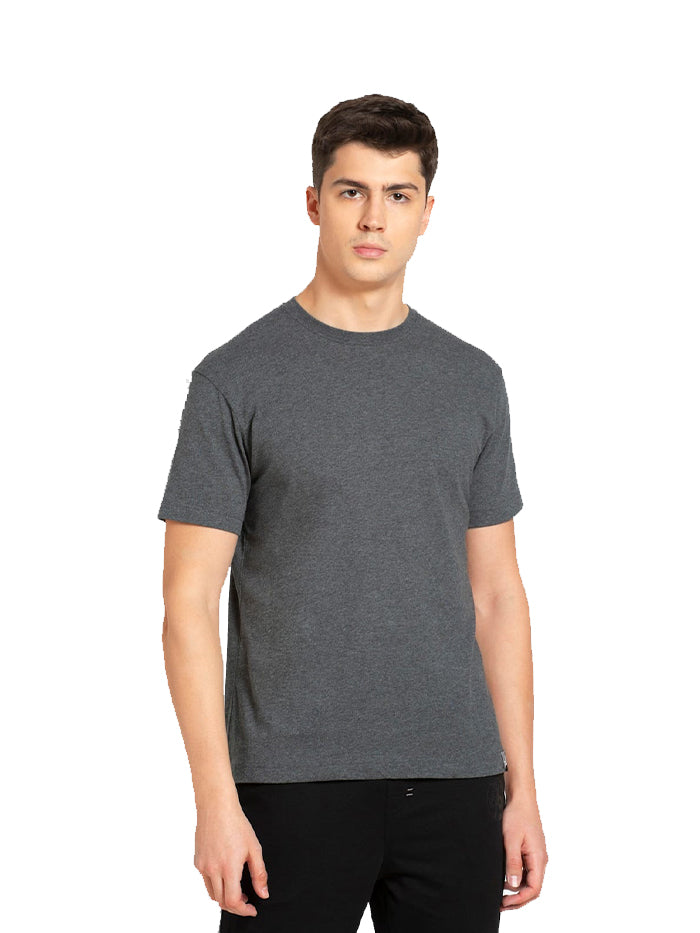 Men&#39;s Solid Round Neck Half Sleeve T-Shirt
