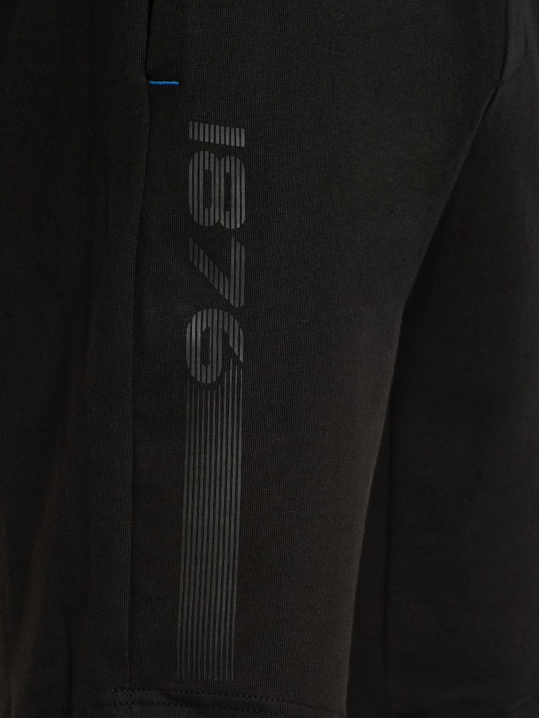 Men&#39;s Black Super Combed Cotton Straight Fit Solid Shorts