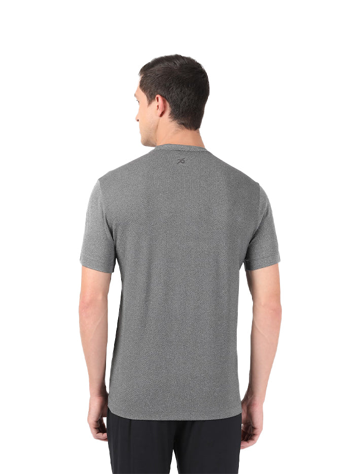 Men&#39;s Black Round Neck Half Sleeve T-Shirt