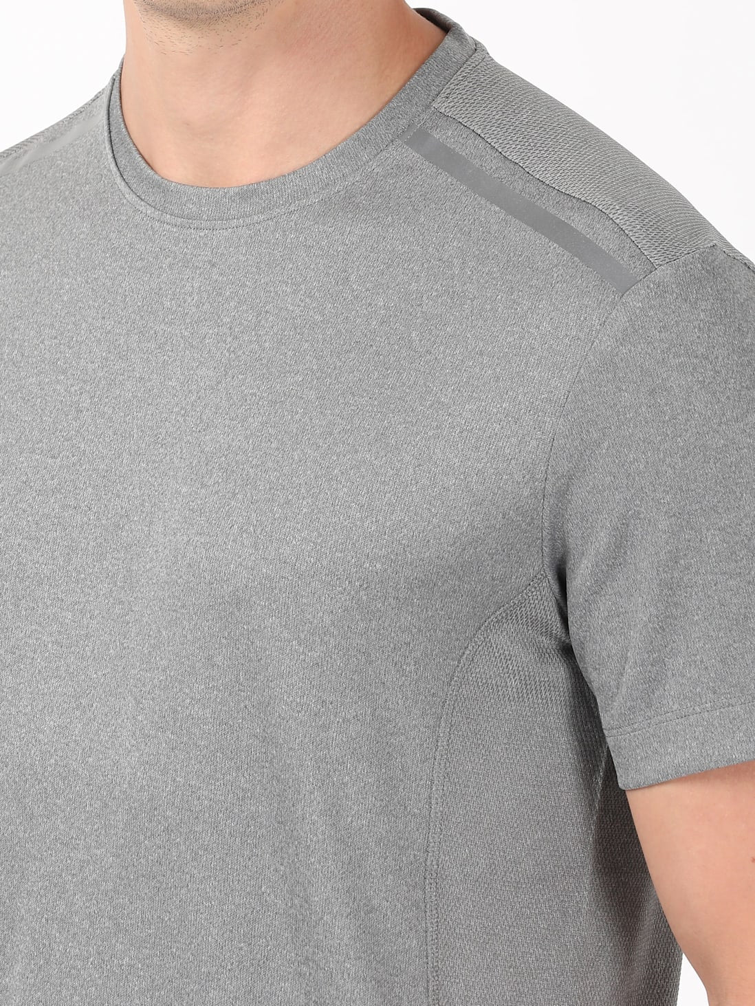 Men&#39;s Breathable Mesh Round Neck Half Sleeve T-Shirt