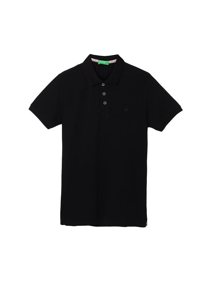 REGULAR FIT POLO NECK SOLID PATTERN T-SHIRT