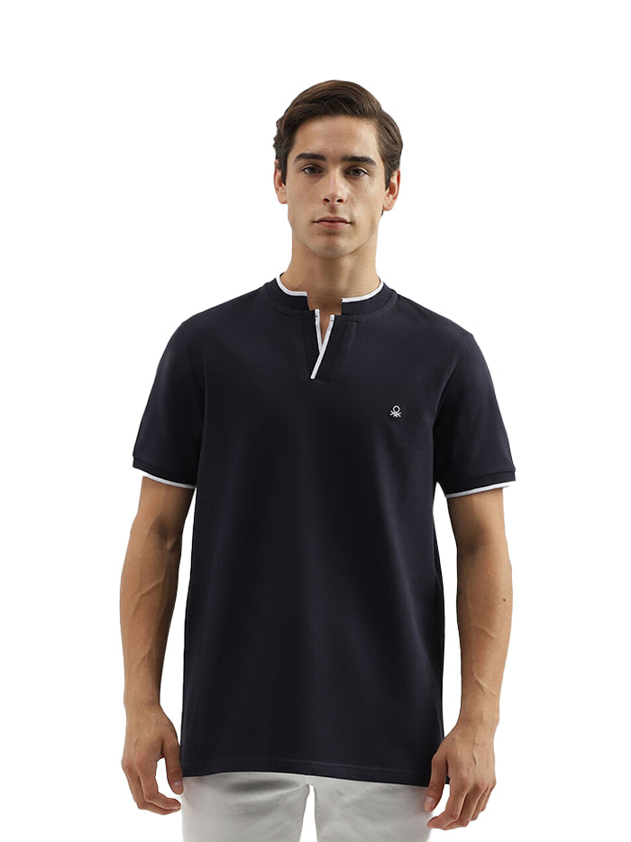 MEN'S REGULAR FIT POLO NECK SOLID T-SHIRT