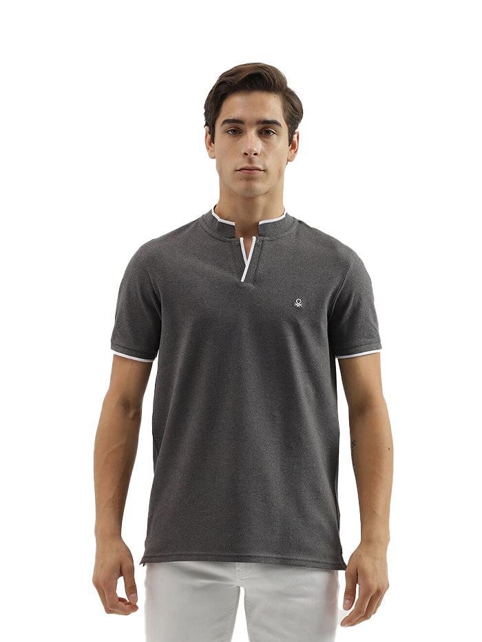 MEN'S REGULAR FIT POLO NECK SOLID T-SHIRT