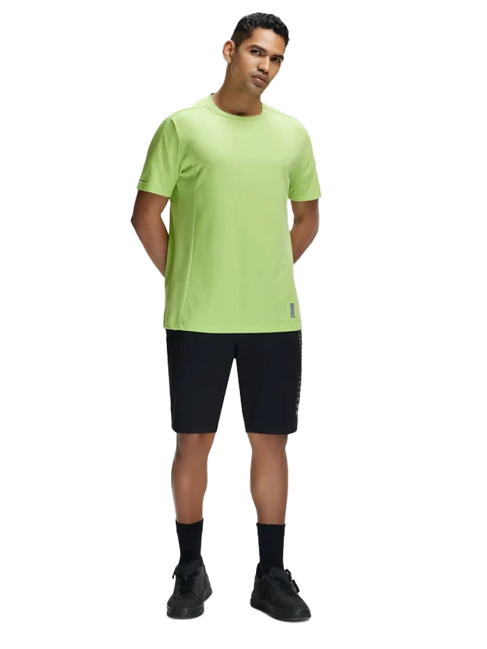 Men&#39;s Half Sleeve Green Glow T-Shirt