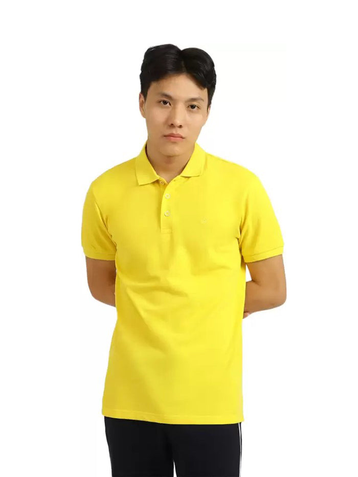 Men Solid Polo Neck Yellow T-Shirt