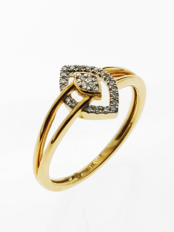18K YELLOW GOLD RING SET WITH DIAMONDS