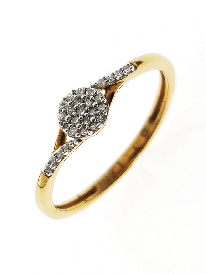 18K YELLOW GOLD RING SET WITH DIAMONDS