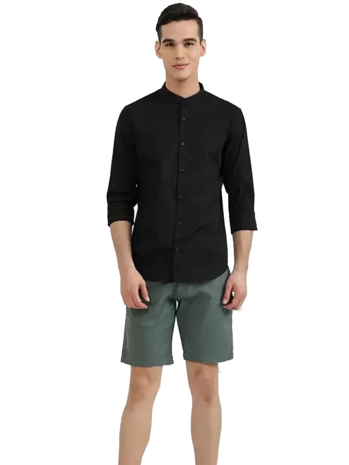 Men Slim Fit Solid Casual Shirt