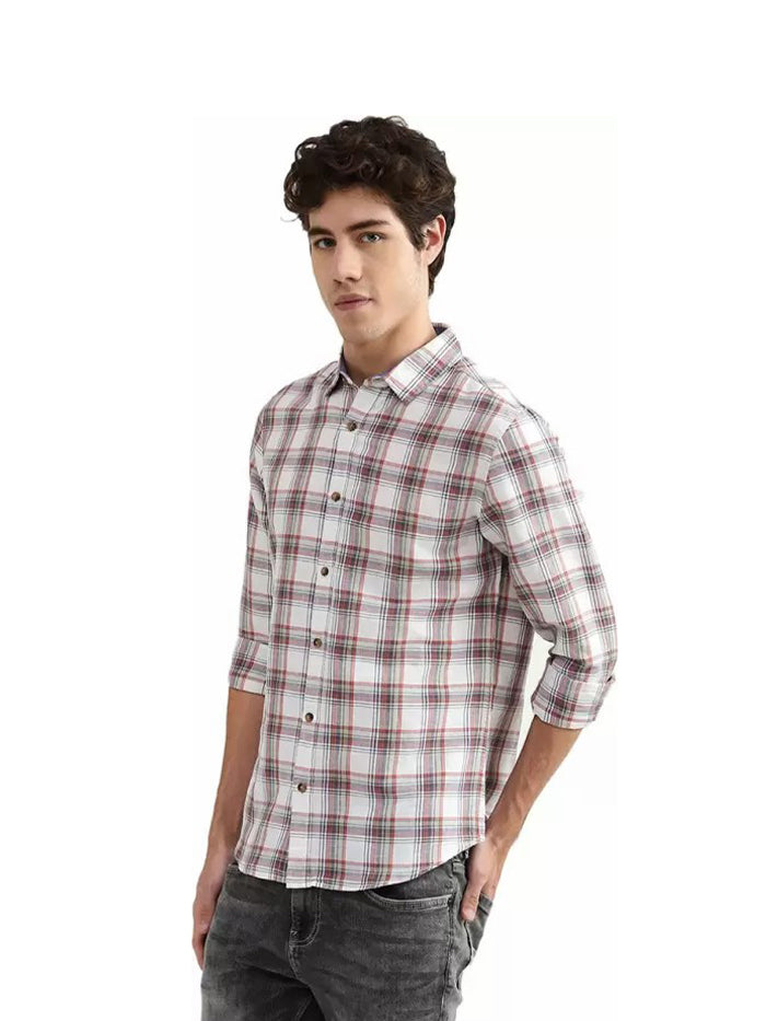 Men Regular Fit Checkered Casual Shirt