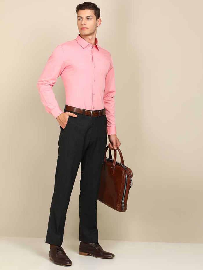 Men Slim Fit Solid Casual Shirt