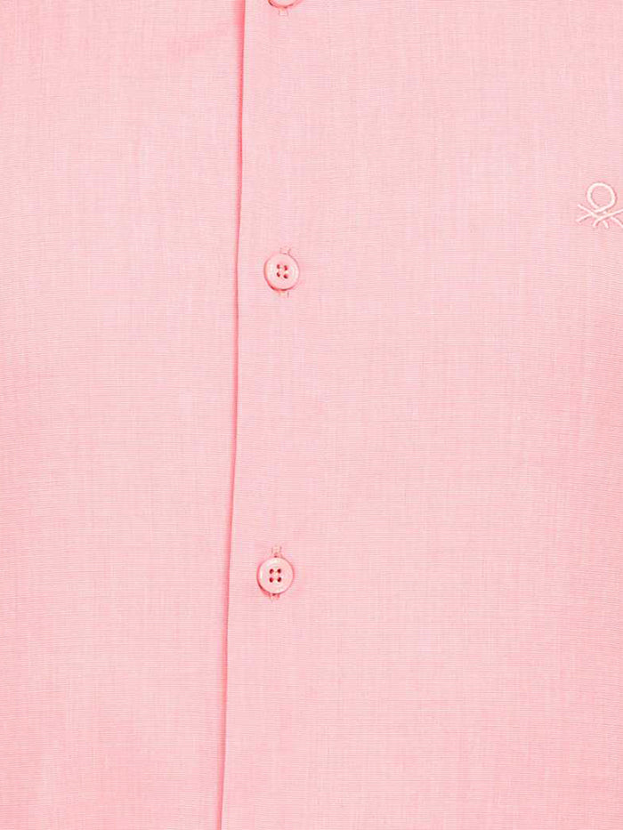 Men Slim Fit Solid Casual Shirt