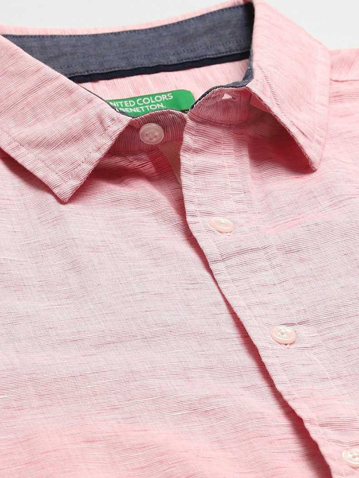 Men Slim Fit Solid Casual Shirt